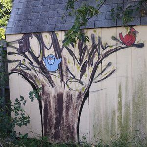 Meet your Posher, Louise